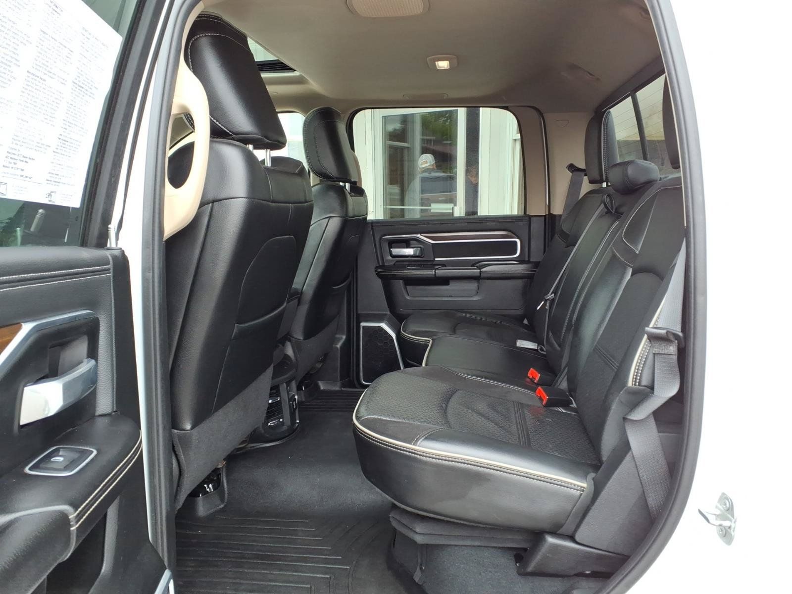 Used 2022 RAM 3500 Laramie AWD/4WD image 10