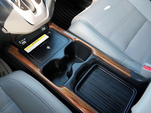 Used 2021 Honda CR-V Touring image 30