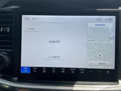 New 2025 Ford F150 Lariat w/ Equipment Group 502A High image 4