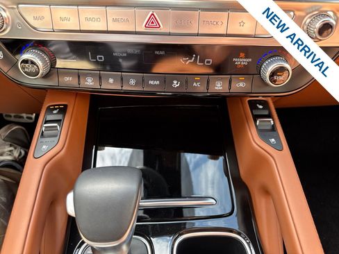 Used 2025 Kia Telluride SX X-Line AWD/4WD image 27