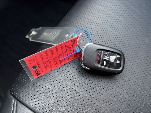 Used 2024 Honda Civic Touring image 12