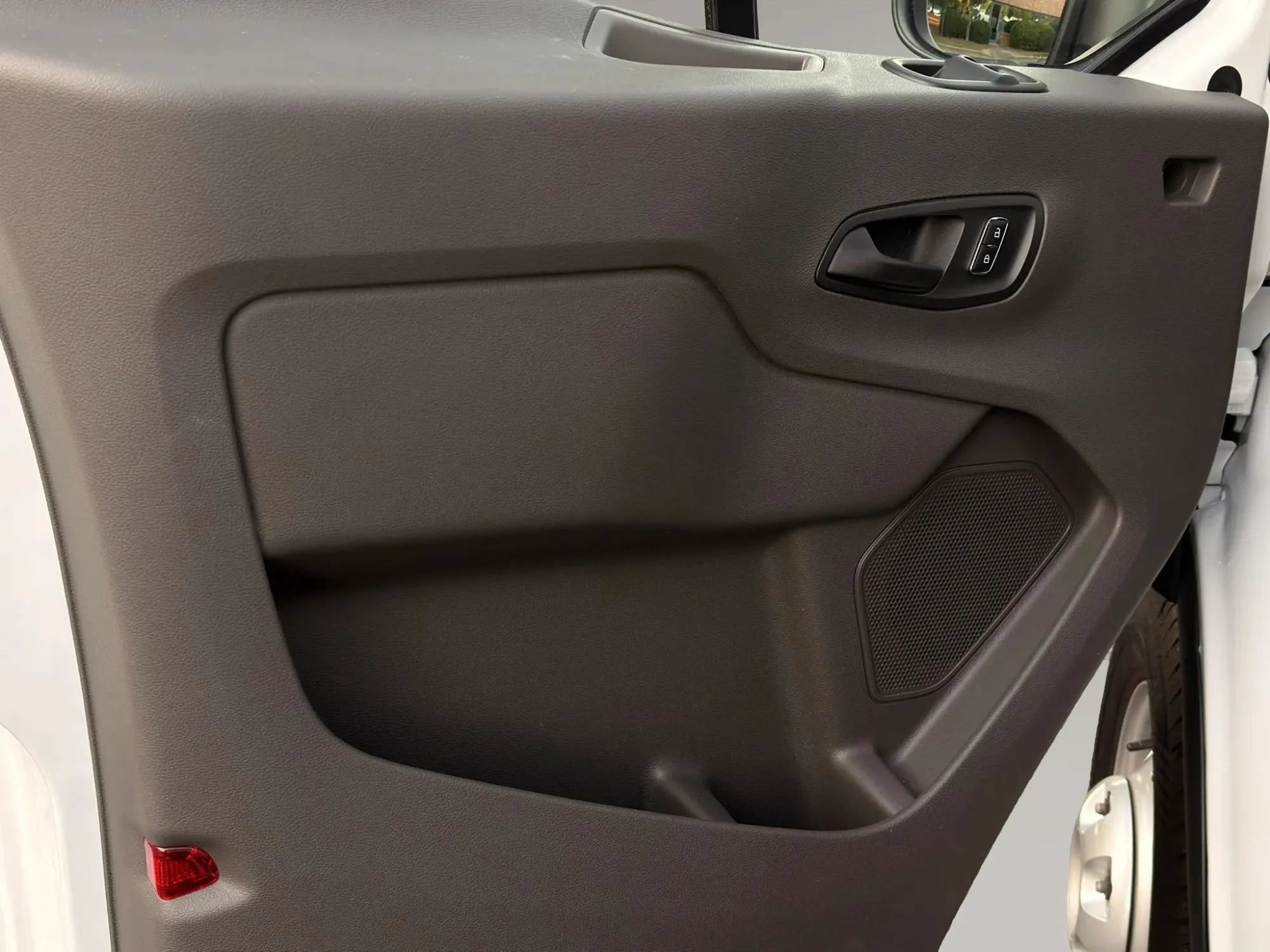 Used 2026 Ford Transit 150 Low Roof AWD w/ Upfitter Package image 31