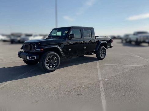 New 2026 Jeep Gladiator Sport image 4