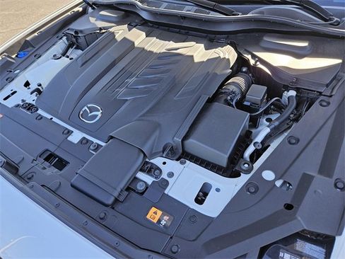 Used 2024 MAZDA CX-90 3.3 Turbo w/ Preferred Plus image 18