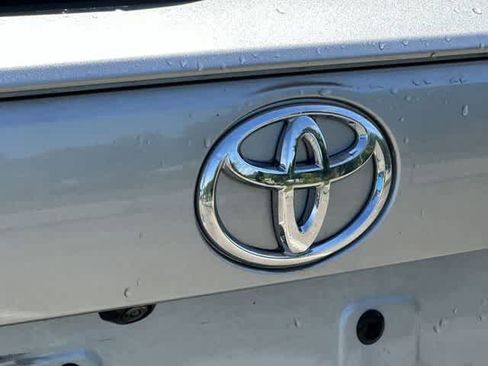 Used 2023 Toyota RAV4 LE AWD/4WD image 16