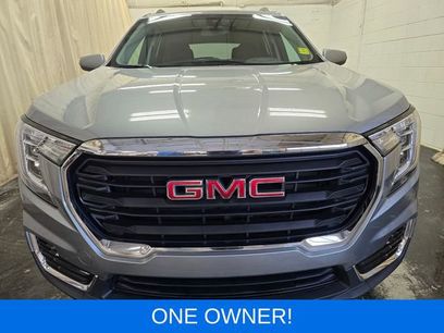 Used 2023 GMC Terrain SLE w/ Driver Convenience Package