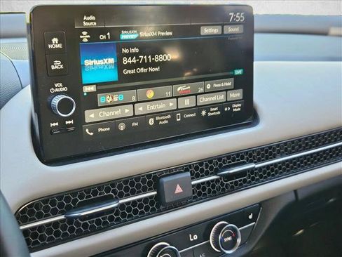 Used 2023 Honda HR-V EX-L image 16