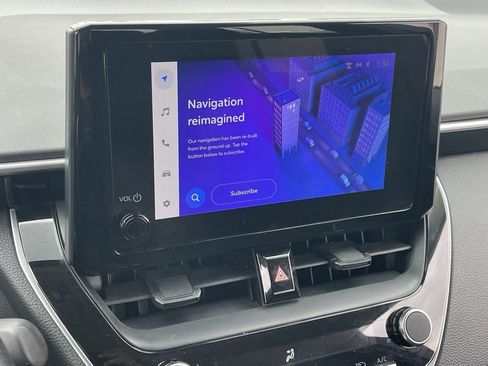 Used 2024 Toyota Corolla LE image 6