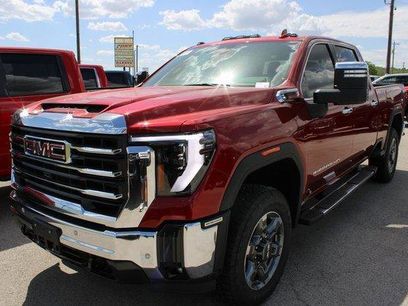 New 2025 GMC Sierra 2500 SLT w/ SLT Premium Package