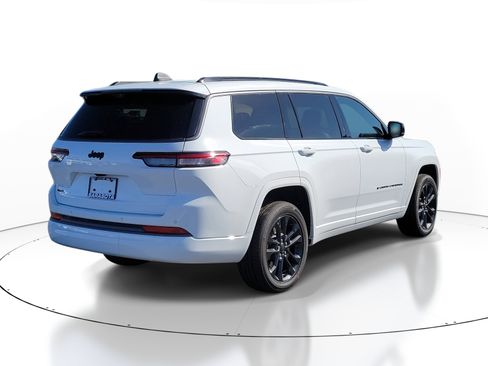 New 2026 Jeep Grand Cherokee L Limited image 6