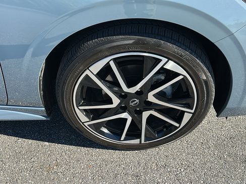 Certified 2024 Nissan Sentra SR image 8