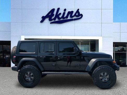 Used 2021 Jeep Wrangler Unlimited Sport AWD/4WD image 1
