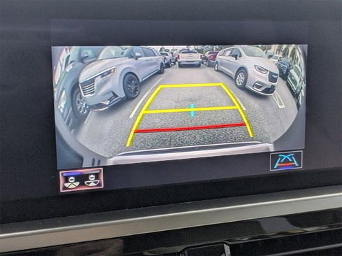 Used 2022 Lexus GX 460 Premium w/ Premium Package image 22