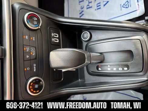 Used 2021 Ford EcoSport S AWD/4WD image 17
