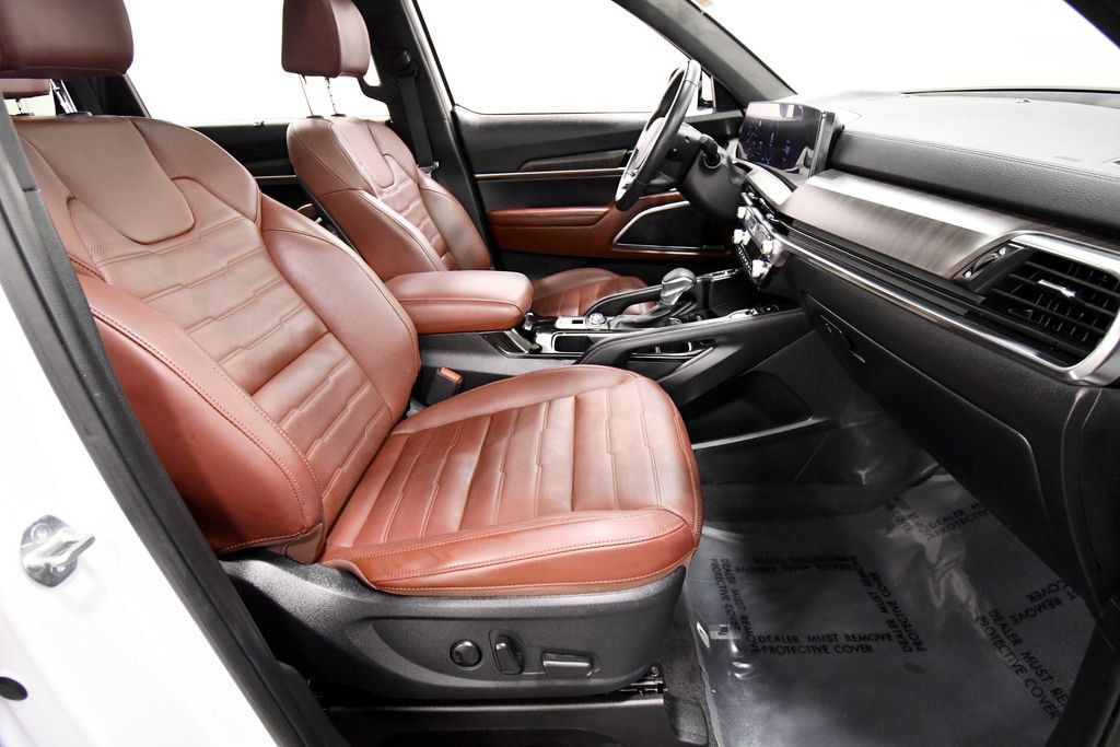 Certified 2024 Kia Telluride SX Prestige AWD/4WD image 21