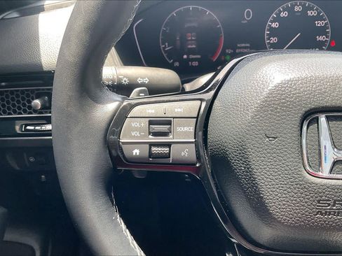 Used 2025 Honda Civic Sport image 23