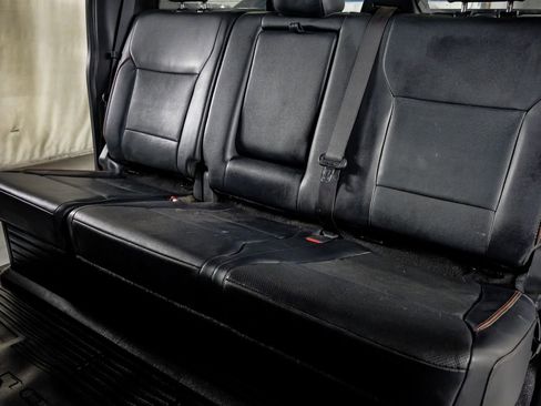 Used 2023 Ford F350 Lariat w/ FX4 Off-Road Package AWD/4WD image 35