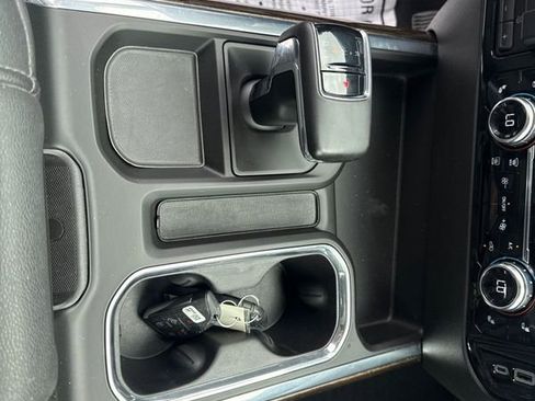 Used 2024 GMC Sierra 1500 Elevation w/ Elevation Premium Package AWD/4WD image 22