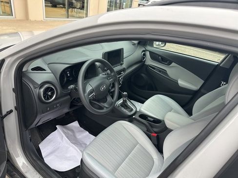 Certified 2023 Hyundai Kona SEL image 4