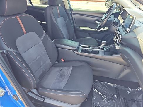 Used 2022 Nissan Sentra SR w/ Lighting Package image 10