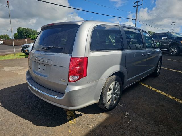 Used 2018 Dodge Grand Caravan SE w/ UConnect Hands-Free Group FWD image 5