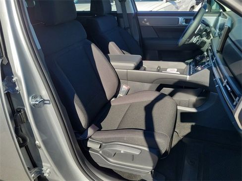 New 2026 Hyundai Santa Fe SE image 14