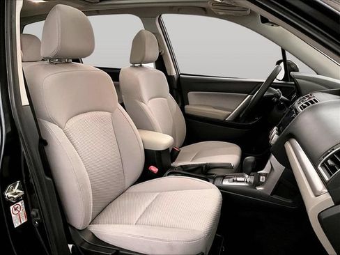 Used 2018 Subaru Forester 2.5i Premium AWD/4WD image 7