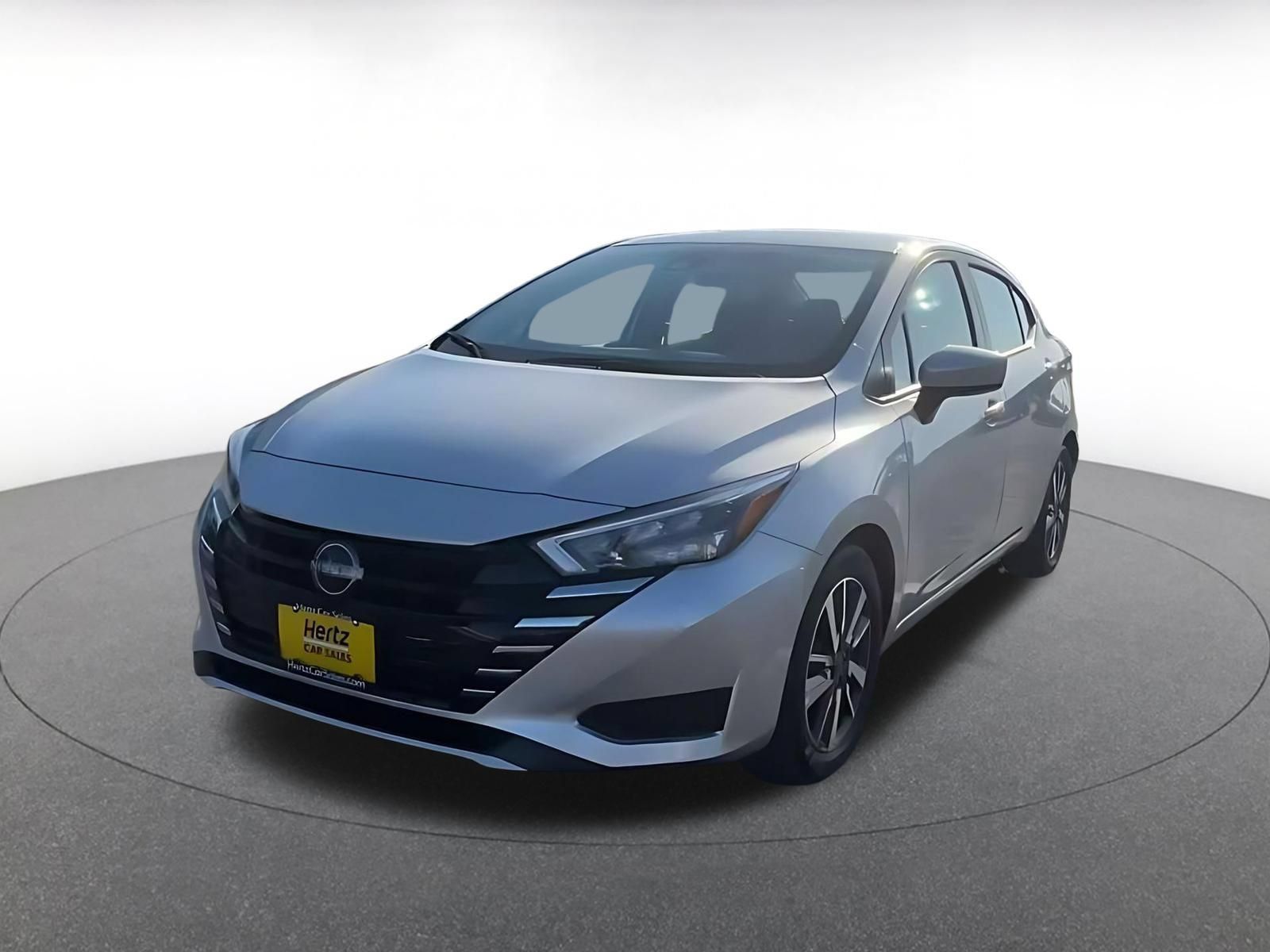 Used 2025 Nissan Versa SV FWD image 6