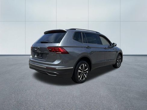 Used 2022 Volkswagen Tiguan S AWD/4WD image 5