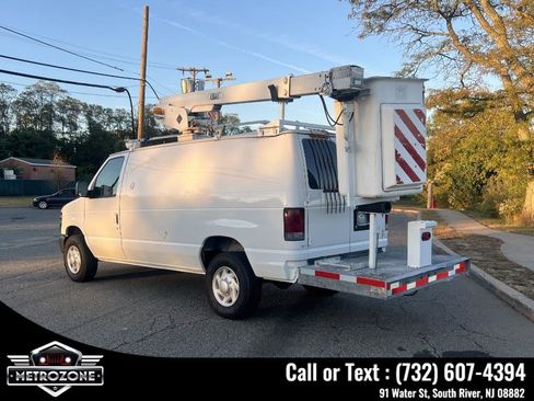 Used 2008 Ford E-350 and Econoline 350 Super Duty image 10