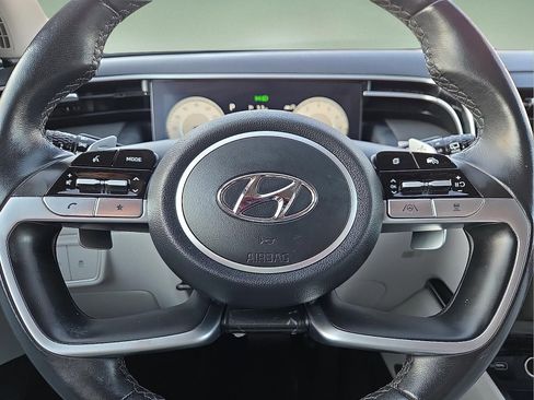 Used 2023 Hyundai Tucson Limited image 24