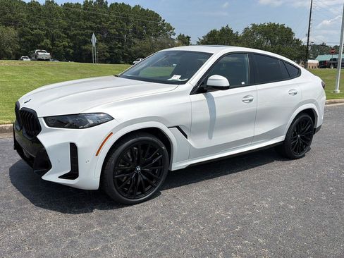 New 2027 BMW X6 xDrive40i AWD/4WD image 2