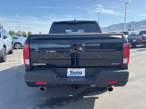 Used 2025 Honda Ridgeline Sport+ image 4