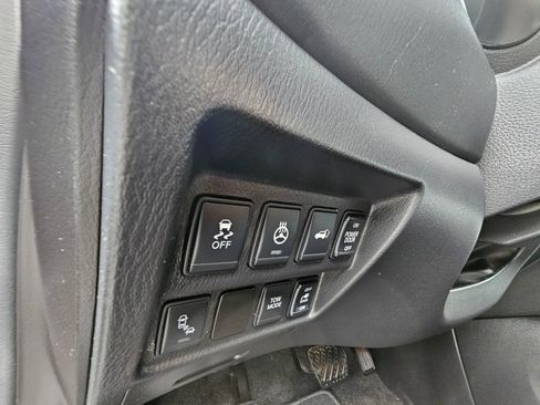 Used 2016 Nissan Pathfinder SL w/ SL Premium Package image 32