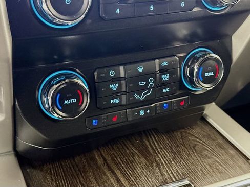 Used 2020 Ford F250 Lariat w/ Lariat Ultimate Package image 16
