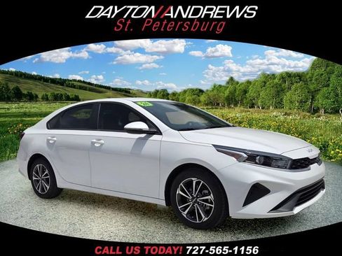 Used 2024 Kia Forte LXS w/ LXS Technology Package FWD image 1