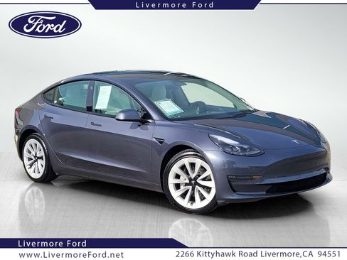 Used 2023 Tesla Model 3 Long Range image 1