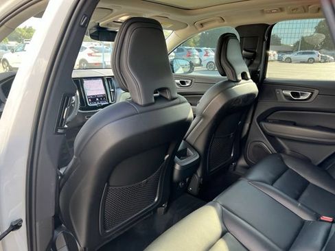 Certified 2024 Volvo XC60 B5 Core w/ Protection Package Premier AWD/4WD image 23