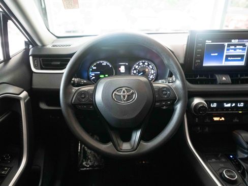 Used 2019 Toyota RAV4 XLE w/ Convenience Package AWD/4WD image 21