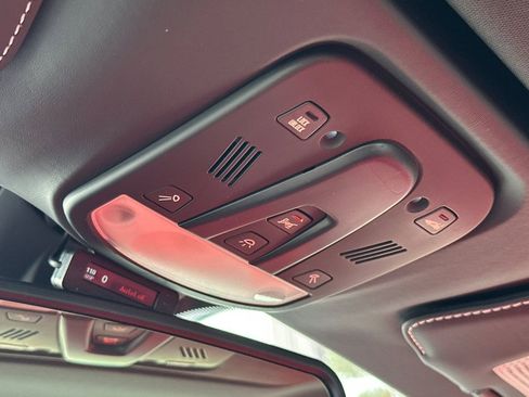 Used 2017 Ferrari 488 Spider image 19