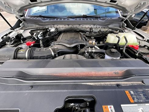 New 2025 Ford F250 Lariat w/ Lariat Ultimate Package image 9