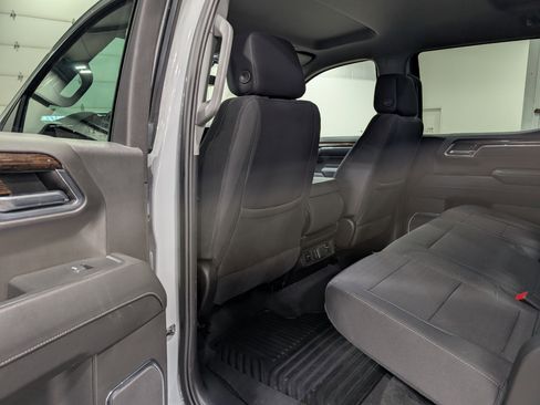 Used 2024 GMC Sierra 1500 Elevation image 12