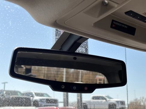 Used 2017 GMC Sierra 1500 SLT w/ SLT Premium Package image 40