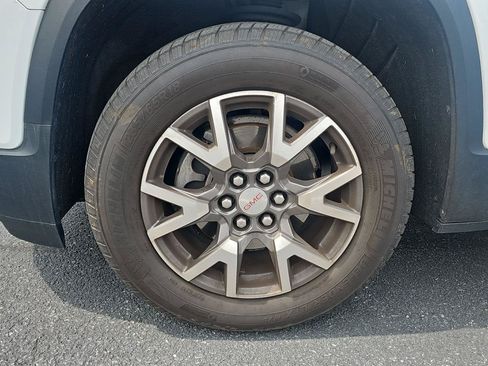 Used 2020 GMC Acadia SLE FWD image 9