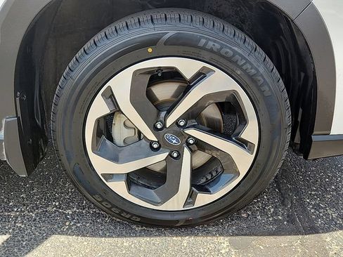 Certified 2023 Subaru Forester Touring AWD/4WD image 7
