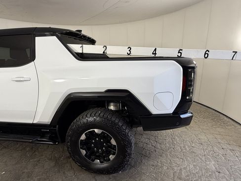 Used 2022 GMC Hummer EV Edition 1 w/ LPO, Illumination Package AWD/4WD image 7