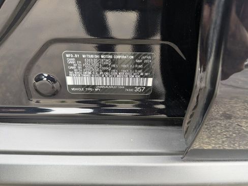 Used 2024 Mitsubishi Outlander Sport ES AWD/4WD image 31