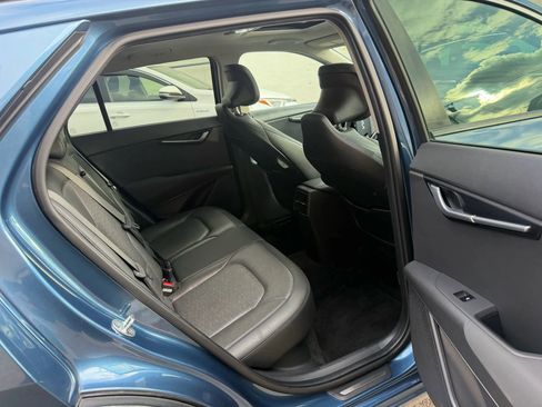 Used 2023 Kia Niro image 27