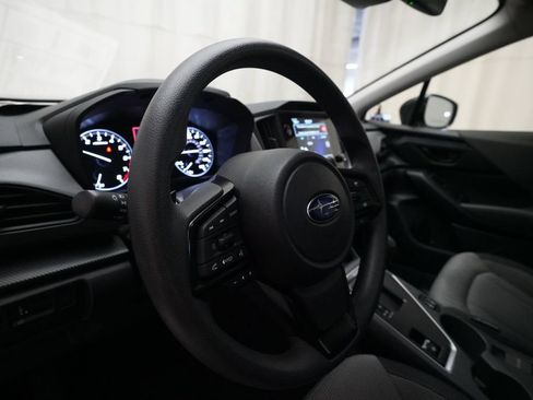 Used 2024 Subaru Crosstrek 2.0i Premium AWD/4WD image 8
