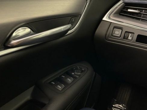 Used 2021 Cadillac XT5 Luxury image 19